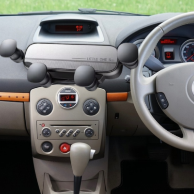 porte telephone voiture glisser naturellement