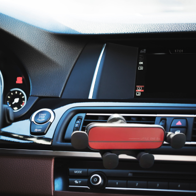 porte telephone voiture volumineux disgracieux
