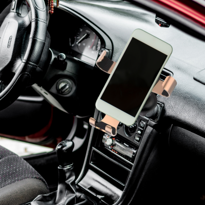 support de téléphone voiture permet passer paysage