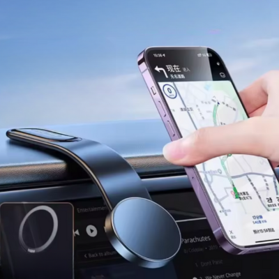 support telephone voiture tableau de bord s'intègre harmonieusement